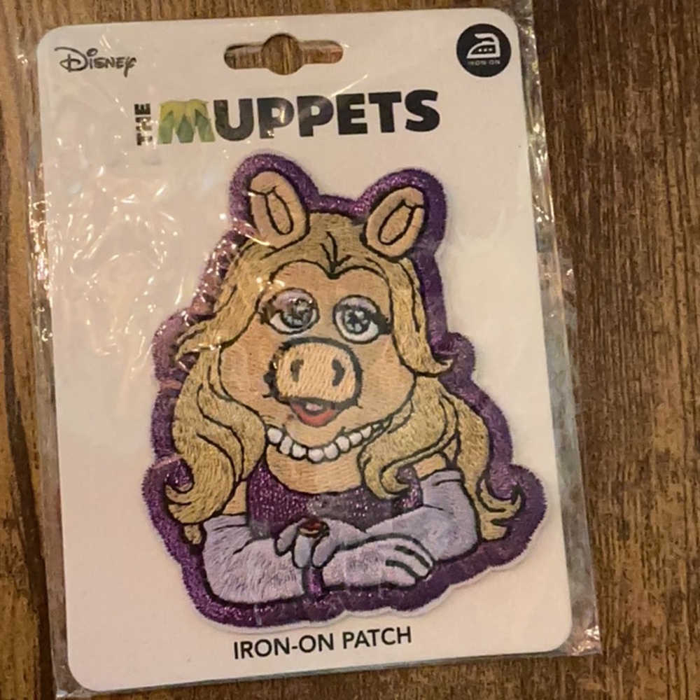 Disney the muppets patch Miss Piggy
